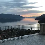 公寓 帕拉迪索别墅 *